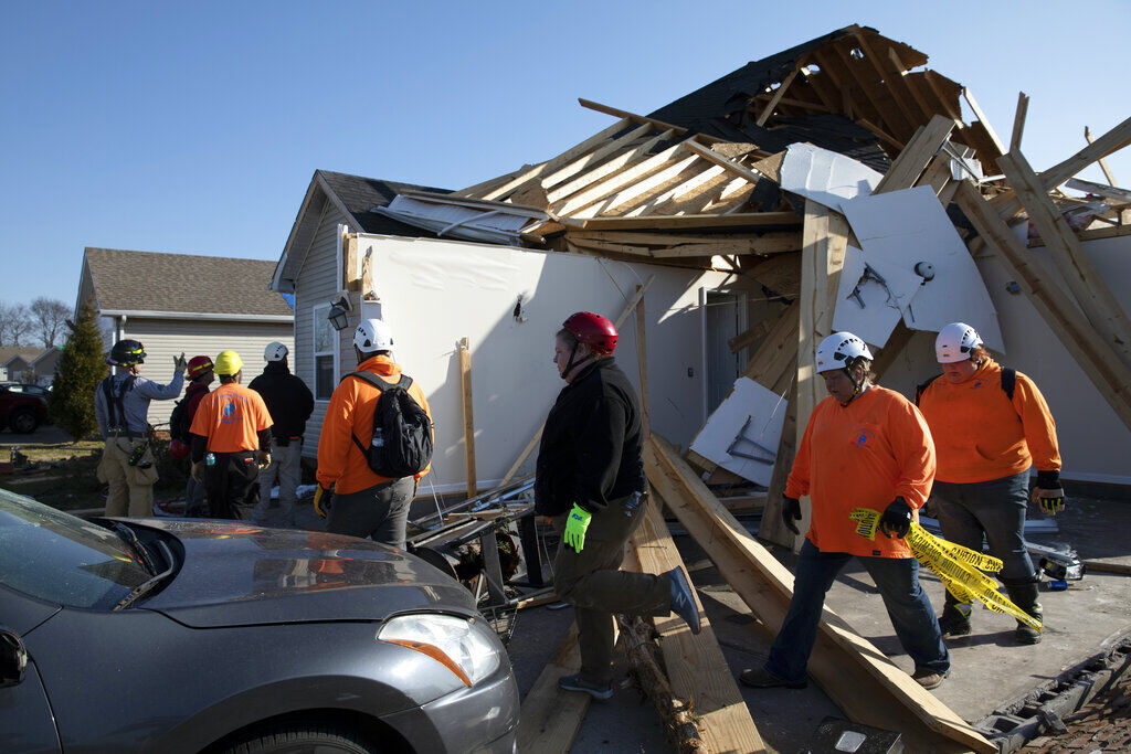 Midwest Tornadoes One Street